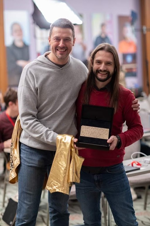 Matteo Zambon e Roberto Guiotto vincitori del Golden Punchcard Prize al Superweek 2022